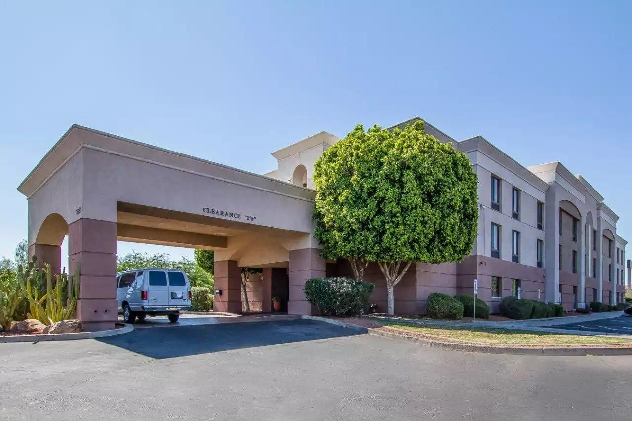 Comfort Inn I-10 West At 51St Ave Феникс Экстерьер фото
