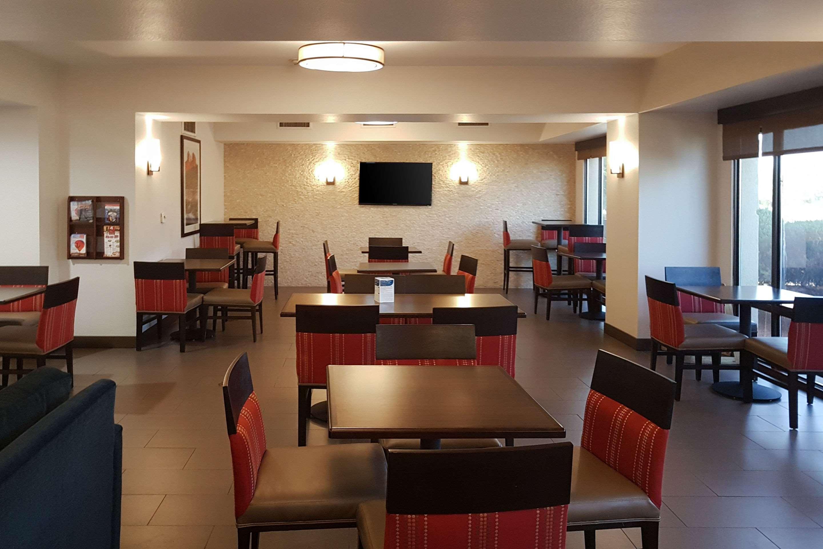 Comfort Inn I-10 West At 51St Ave Феникс Экстерьер фото